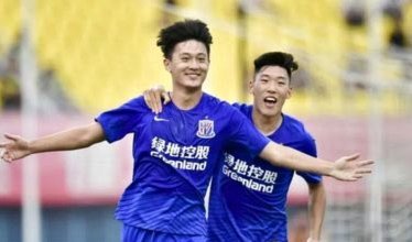 中超：河南0-3申花，吴曦点射，陈晋一、盖伊建功