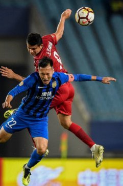 中超：河南0-3申花，吴曦点射，陈晋一、盖伊建功