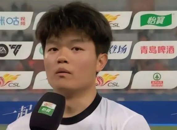 杨希独挑大梁，海港锋线求外援解渴