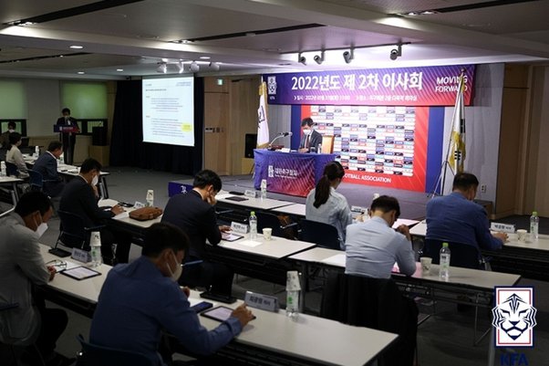 韩国足协主席自掏腰包提供额外奖金 世界杯8强将捐30亿韩元