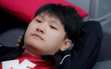 李昊炎加盟拉玛西亚折射中国足球难题