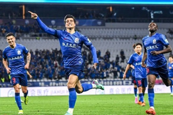纳萨里奥世界波 古斯塔沃双响 河南5-1终结海牛三连败
