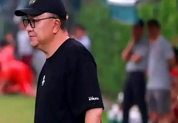 董路质疑布尼亚明：能否扛住best杯后卫标准？