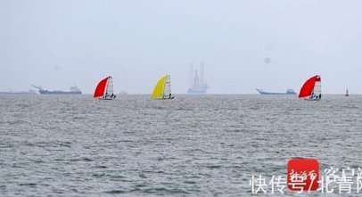 昨夜三镇vs西海岸比赛VAR出现传输问题，四官临时客串VAR